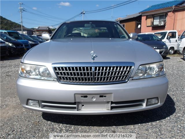 nissan laurel 2000 A19 image 2
