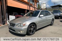 toyota altezza 1999 CFJ1760126