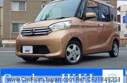 nissan dayz-roox 2014 CFJ1849251