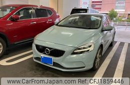 volvo v40 2017 CFJ1859446