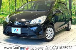 toyota vitz 2017 CFJ1825928