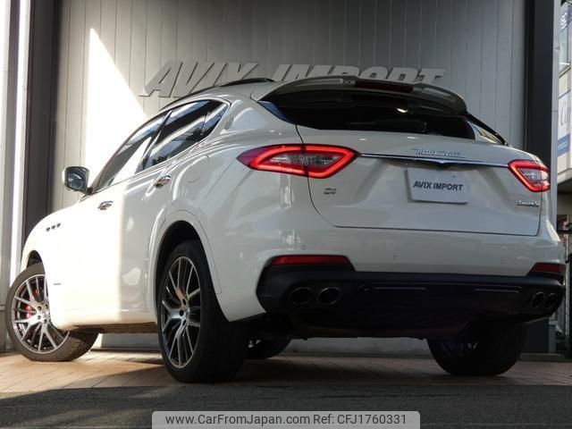 maserati levante 2018 CFJ1760331 image 2