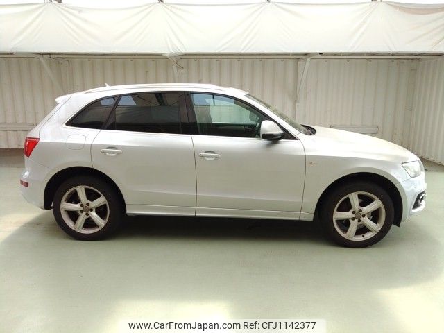 audi q5 2012 ENHANCEAUTO_1_ea299632 image 2