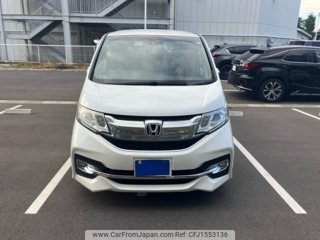 honda stepwagon 2015 CFJ1553136 image 2