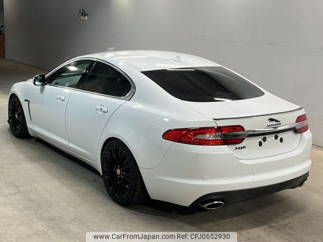 jaguar xf 2013 -JAGUAR--Jaguar XF Series J058C-D8S72470---JAGUAR--Jaguar XF Series J058C-D8S72470- image 2