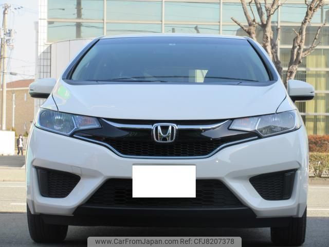 honda-fit-hybrid-2017-7388-car_1b49dcdc-8aec-4978-9f45-bdc544cd0a17