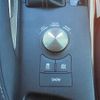 lexus is 2018 CFJ1646984 image 18