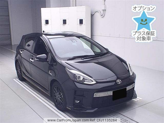 toyota aqua 2018 -TOYOTA--AQUA NHP10-6803584---TOYOTA--AQUA NHP10-6803584- image 1