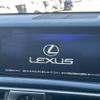 lexus is 2017 CFJ1623532 image 3