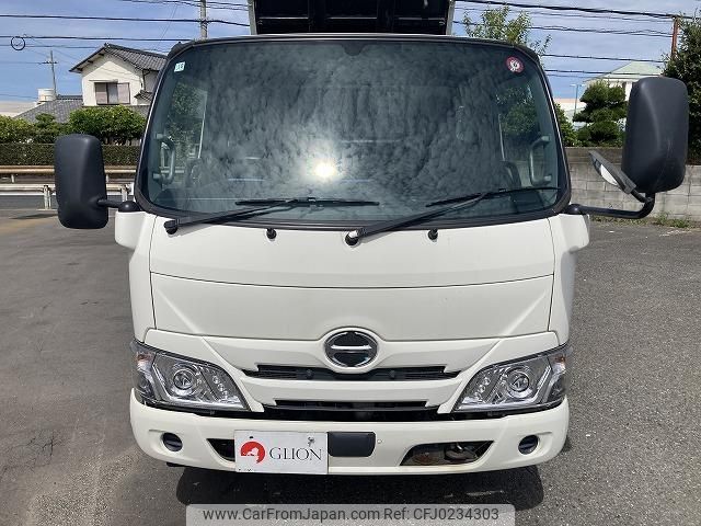 hino dutro 2019 GOO_NET_EXCHANGE_0730189A30240920W003 image 2