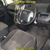 toyota noah 2010 CFJ1789564 image 3