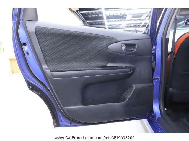 2012 Toyota Wish DBA-ZGE22W - Car Price $6,226