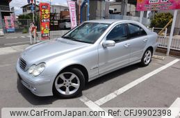 mercedes-benz c-class 2006 GOO_JP_700102067530240613005