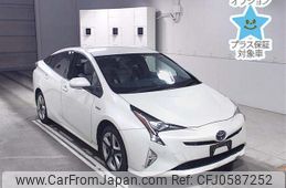 toyota prius 2018 -TOYOTA--Prius ZVW55-8059410---TOYOTA--Prius ZVW55-8059410-