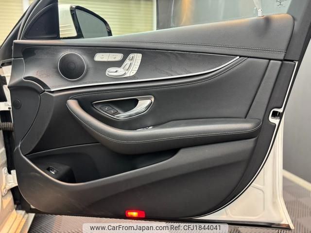 mercedes-benz e-class-station-wagon 2017 CFJ1844041 image 2