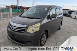 toyota noah 2012 CFJ1726066