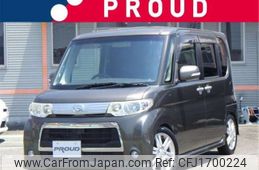 daihatsu tanto 2011 CFJ1700224