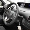 nissan serena 2017 CFJ1567559 image 13