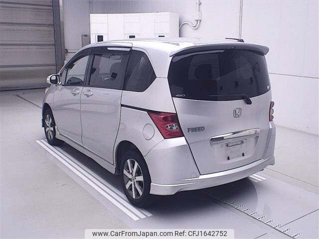 honda freed 2010 CFJ1642752 image 2