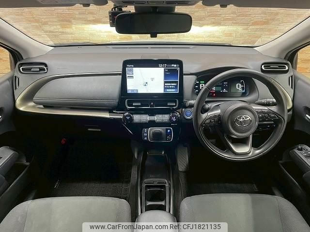 toyota aqua 2022 CFJ1821135 image 2