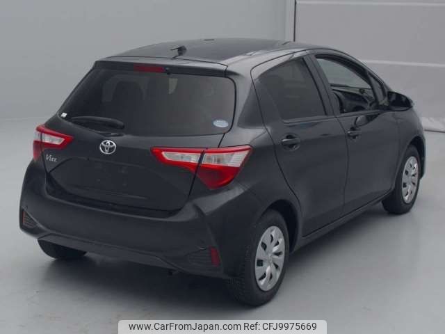 toyota vitz 2019 -TOYOTA--Vitz DBA-KSP130--KSP130-4010739---TOYOTA--Vitz DBA-KSP130--KSP130-4010739- image 2