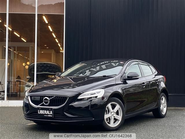 volvo v40 2016 CFJ1642368 image 1