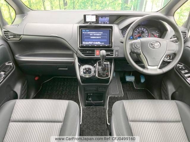 toyota voxy 2018 -TOYOTA--Voxy DBA-ZRR80W--ZRR80-0424388---TOYOTA--Voxy DBA-ZRR80W--ZRR80-0424388- image 2