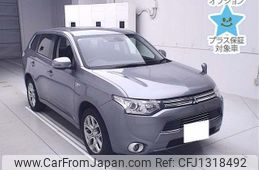 mitsubishi outlander-phev 2014 CFJ1318492