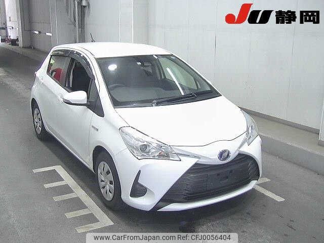 toyota vitz 2018 -TOYOTA--Vitz NHP130--NHP130-4000136---TOYOTA--Vitz NHP130--NHP130-4000136- image 1