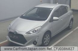 toyota aqua 2015 -TOYOTA--AQUA DAA-NHP10--NHP10-2429245---TOYOTA--AQUA DAA-NHP10--NHP10-2429245-