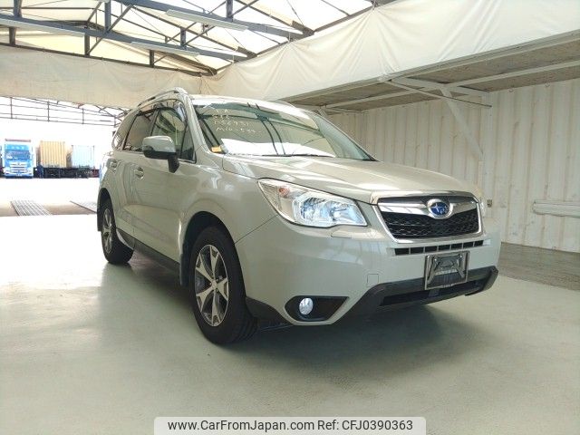 subaru forester 2015 ENHANCEAUTO_1_ea290042 image 1