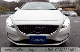 volvo v40 2019 quick_quick_DBA-MB4154T_YV1MV2920K2602281