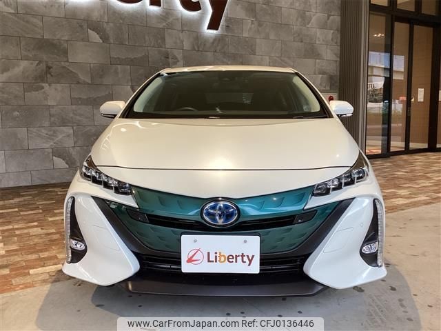 toyota prius-phv 2017 quick_quick_ZVW52_ZVW52-3018619 image 2