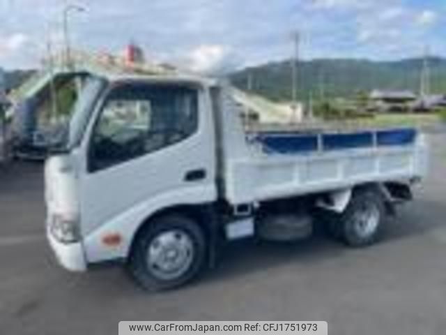 hino dutro 2011 CFJ1751973 image 2