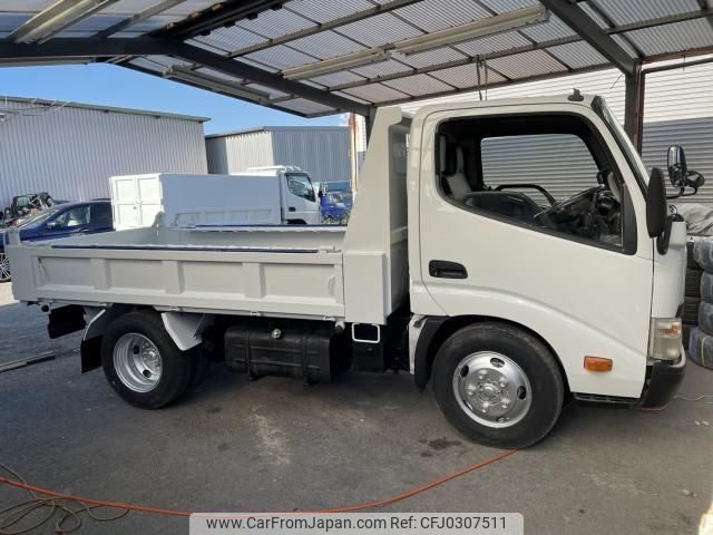 toyota dyna-truck 2011 quick_quick_SKG-XZU620D_XZU620-0001264 image 1