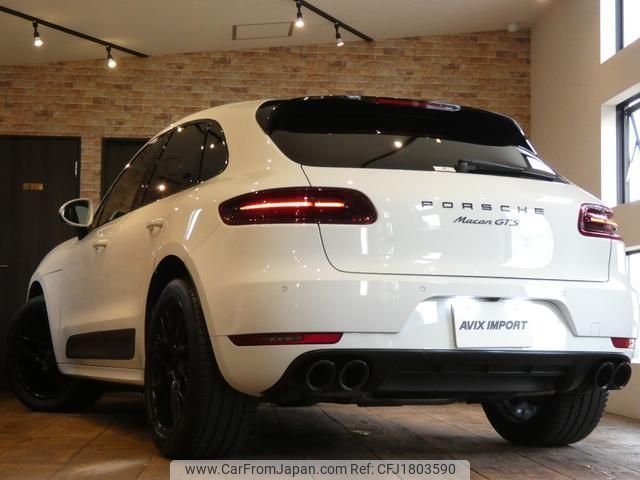 porsche macan 2016 CFJ1803590 image 2