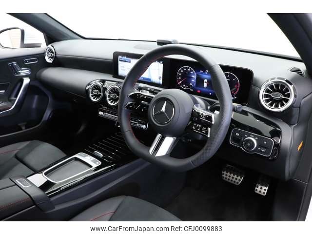 mercedes-benz a-class 2023 -MERCEDES-BENZ--Benz A Class 3DA-177012--W1K1770122V183***---MERCEDES-BENZ--Benz A Class 3DA-177012--W1K1770122V183***- image 2