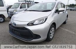 toyota aqua 2022 CFJ1839753