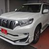 toyota land-cruiser-prado 2020 24410405 image 3