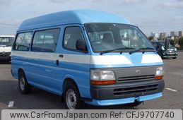 toyota hiace-commuter 1997 24111007