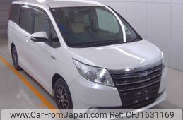 toyota noah 2014 CFJ1631169