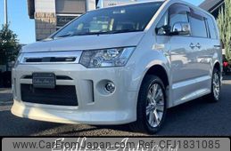 mitsubishi delica-d5 2014 CFJ1831085
