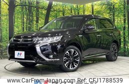 mitsubishi outlander-phev 2017 CFJ1788539