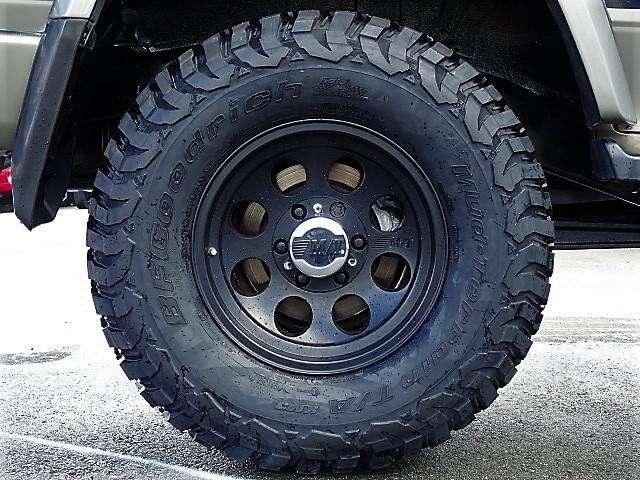 ヨーロッパ 1994～95年版 1994 Toyota Land Cruiser Prado Y-KZJ78W 4WD - Car Price $10,645