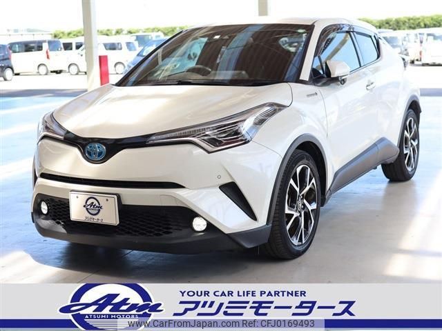 toyota c-hr 2018 quick_quick_DAA-ZYX10_ZYX10-2117604 image 1