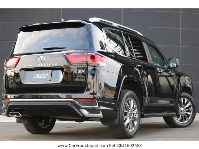 toyota land-cruiser 2023 CFJ1602653 image 2
