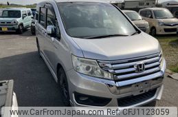 honda stepwagon 2012 -HONDA--Stepwgn DBA-RK5--RK5-1306211---HONDA--Stepwgn DBA-RK5--RK5-1306211-