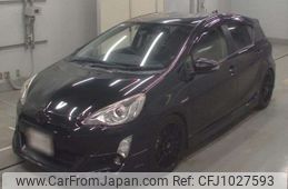 toyota aqua 2017 -TOYOTA--AQUA DAA-NHP10--NHP10-6586642---TOYOTA--AQUA DAA-NHP10--NHP10-6586642-