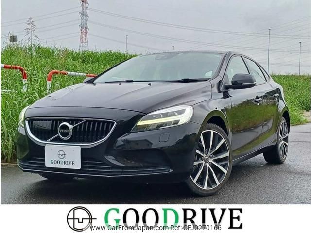 volvo v40 2018 quick_quick_LDA-MD4204T_YV1MVA8RDJ2505344 image 1