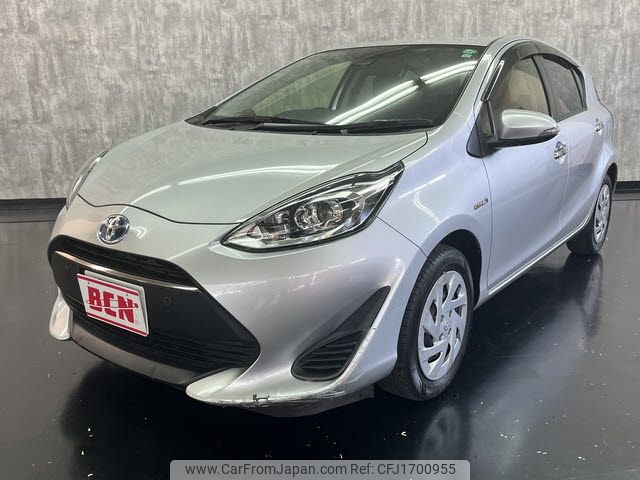 toyota aqua 2017 CFJ1700955 image 1